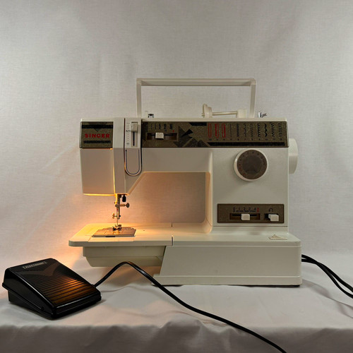 Singer panoramic sewing - singer,