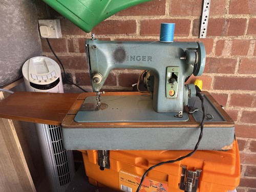 Vintage singer sewing machine - vintage,