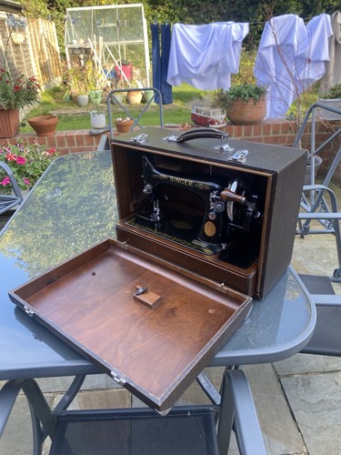 Singer sewing machine - sewing,