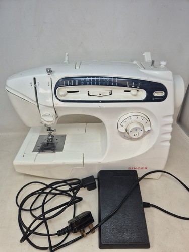 Singer sewing machine electric - machine,