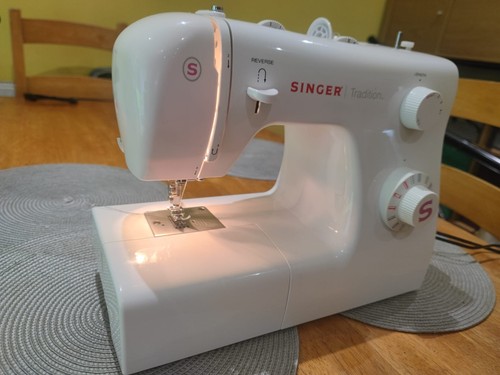 Singer tradition 2263 - singer,