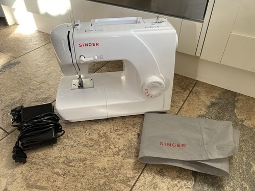 Singer model 1507 sewing - model,