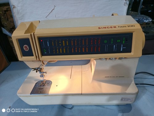 Singer futura 2010 sewing - singer,