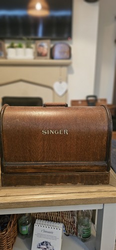 Singer sewing machine - , the